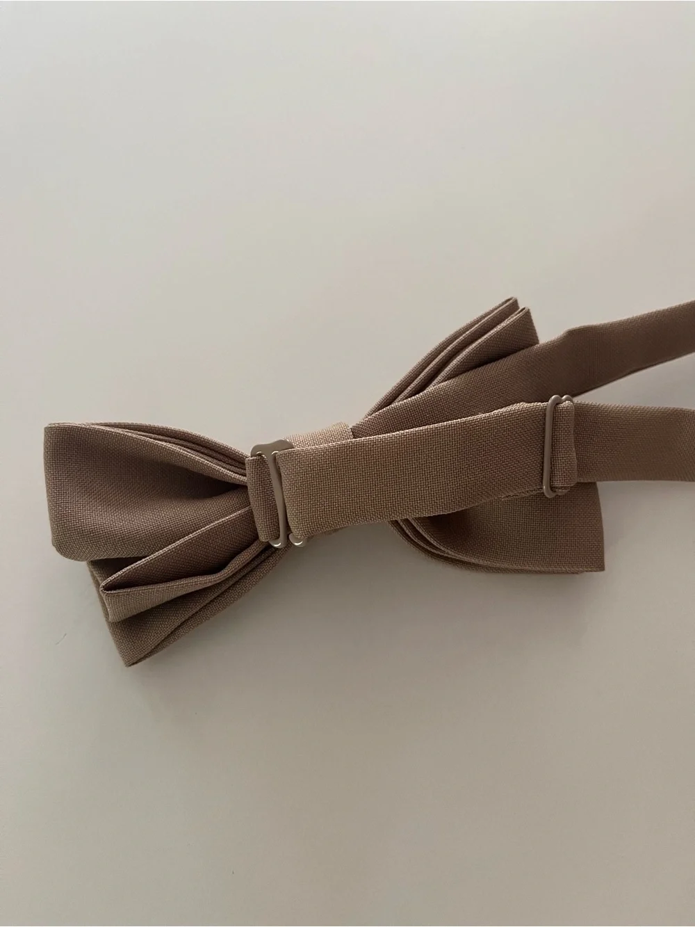 Men’s Bow Tie - Tan, Linen-like fabric, Adjustable, Groom, Wedding, Formal, NWOT